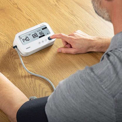 Tensiómetro de brazo OMRON M3 Comfort AFib (HEM-7196-FLE)